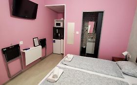 Klauzal19 Rooms