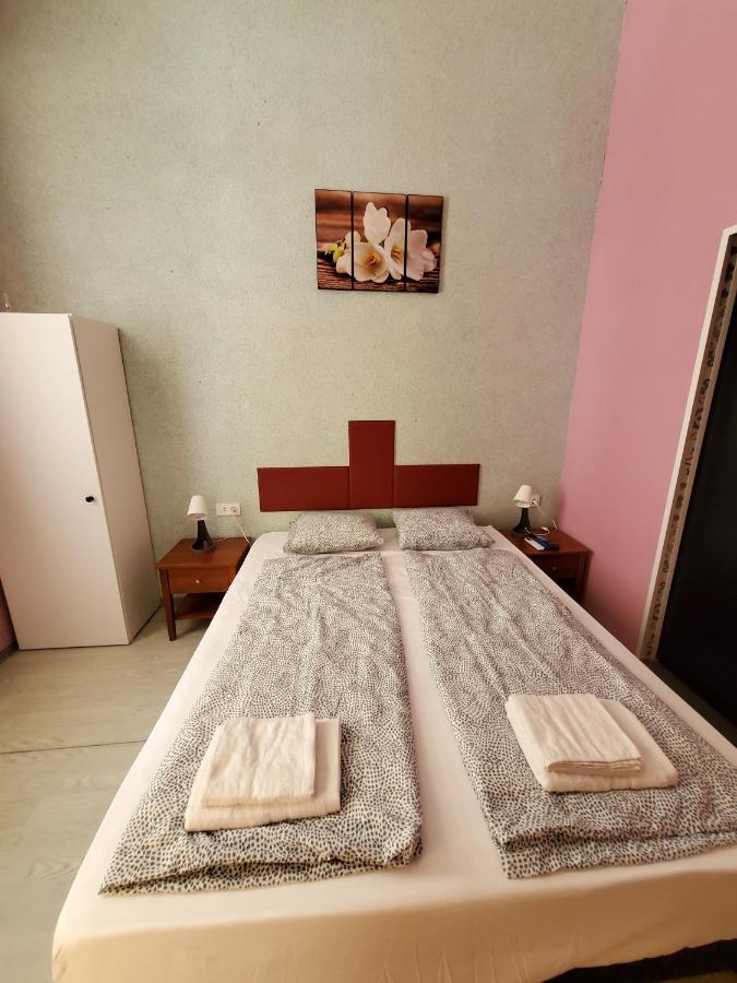 Klauzal19 Rooms Boedapest Buitenkant foto